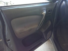 2005 TOYOTA RAV4, SILVER, L MODEL, 2.4L, AT, AWD.  Z26420
